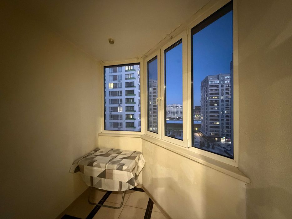 Акварелі 2, Кузьми Скрябіна 29, Вишневе оренда просторої 1к квартири