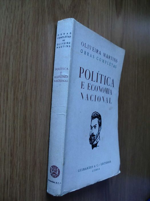 Política e Economia Nacional de Oliveira Martins