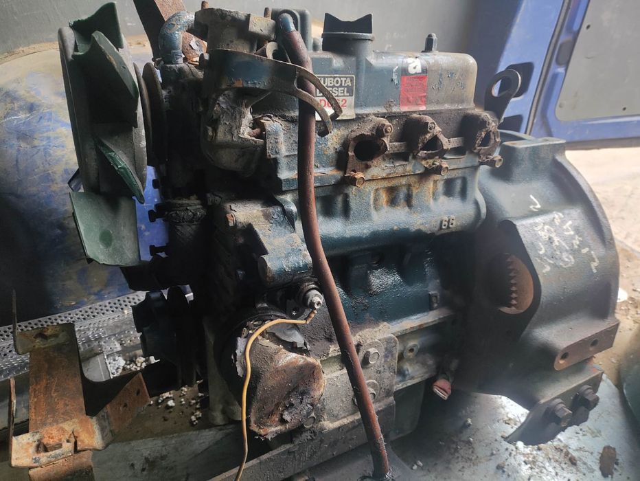 Kubota silnik diesel D662 D722 traktorek  koparka