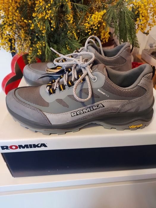 Фирменные оригинал кроссовки ботинки Romika