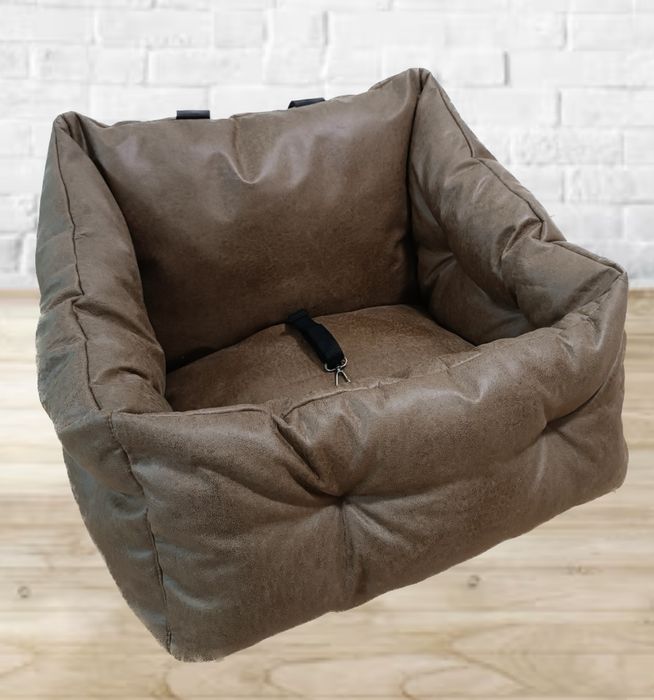 Автокресло для собак