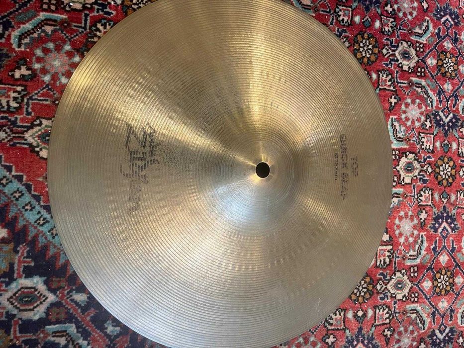 Pratos de Bateria Zildjian hi hats