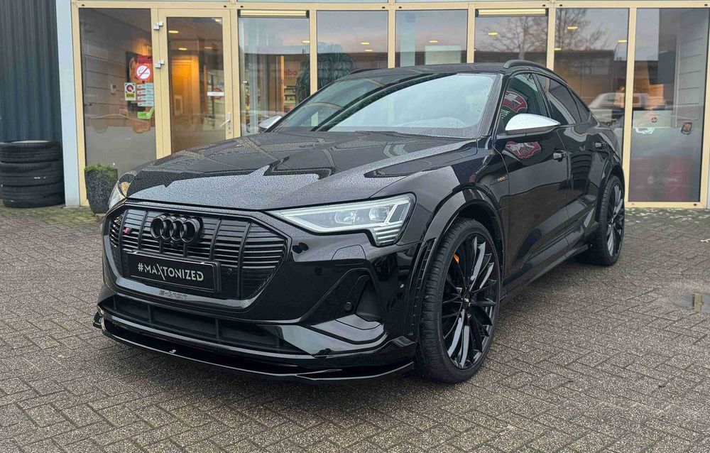 Спліттер Audi E-tron S (18-22) тюнінг обвіс губа пороги дифузор