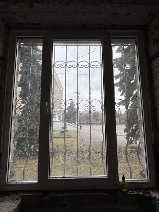 Окна Продам пластикові вікна бу