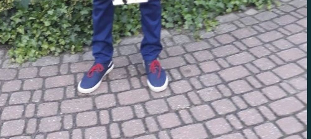 buty roz. 44 granatowe