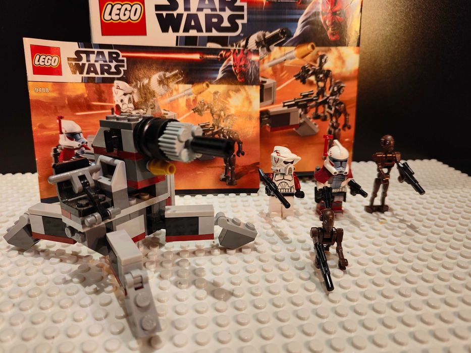 LEGO Star Wars - 9488 Elite Clone Trooper i Commando Droid