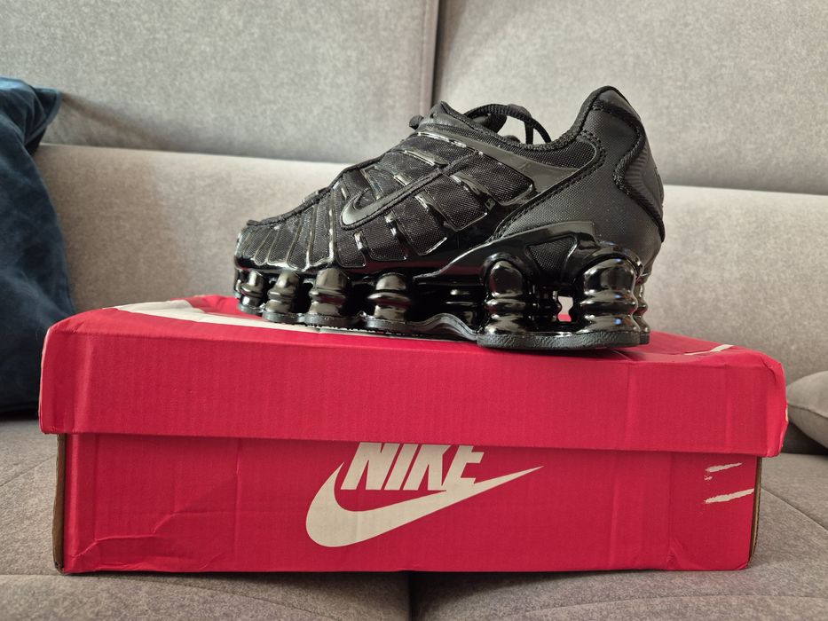 Sprzedam buty NIKE SHOX TL