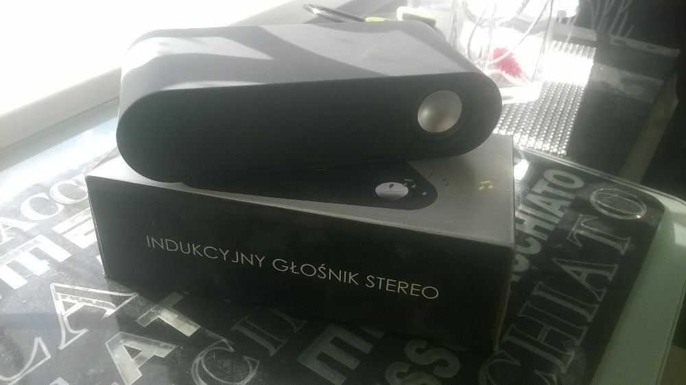 Sprzedam Nowy indukcyjny bezprzewodowy glosnik stereo