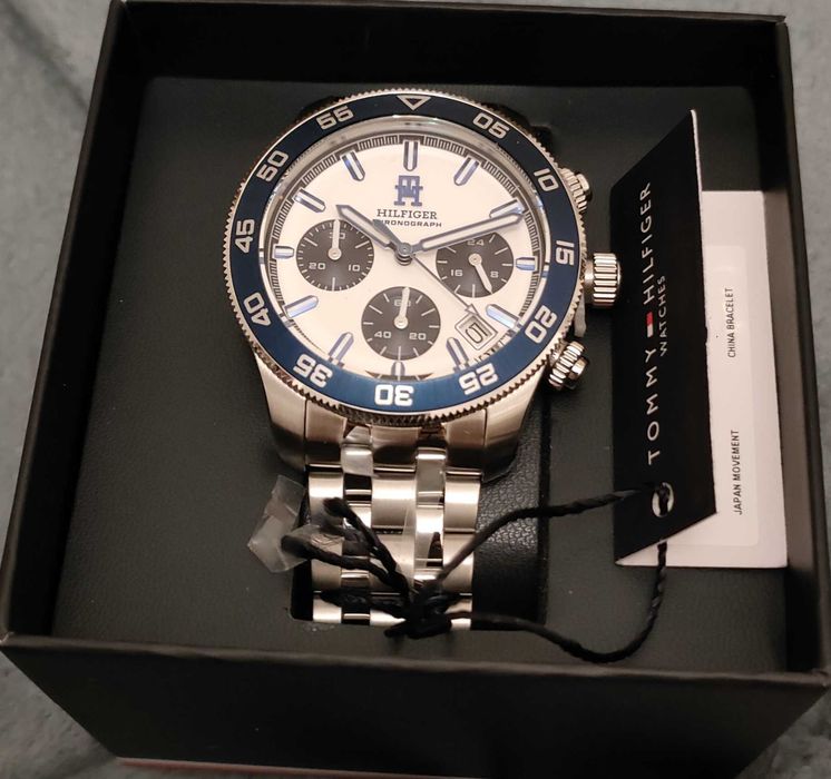 Nowy Tommy Hilfiger 1792157