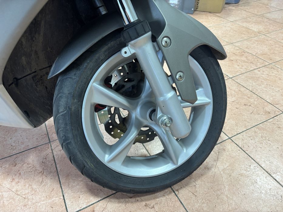 Продам скутер YAMAHA MAJESTY 155S