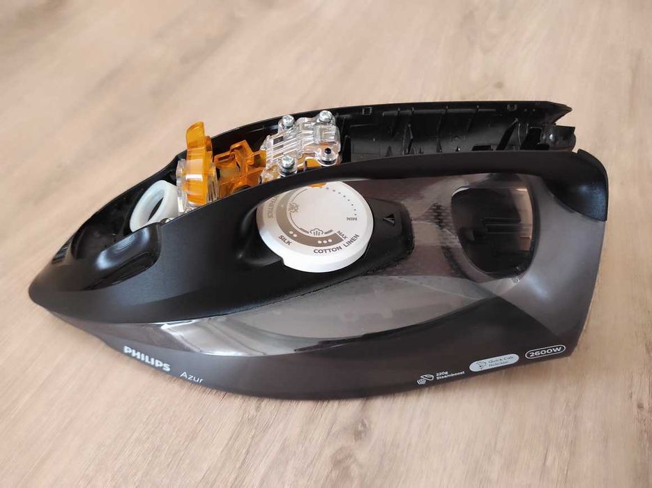 Праска Philips Azur GC4544/80 на запчастини деталі утюг