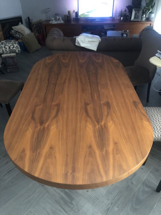 Mesa de jantar de Madeira