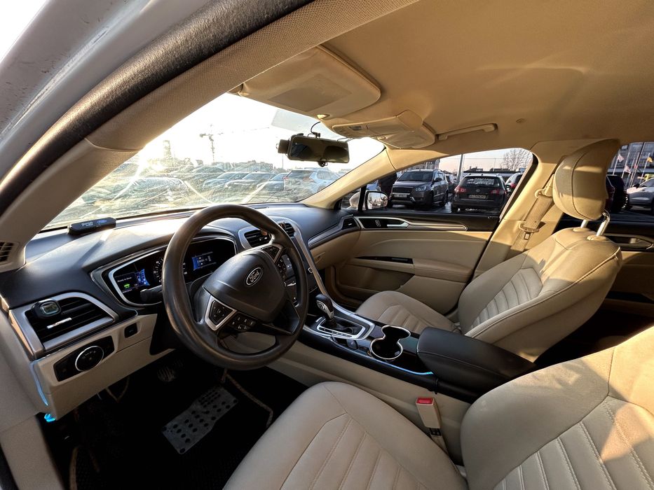 Ford fusion hybrid 2013 (2014)