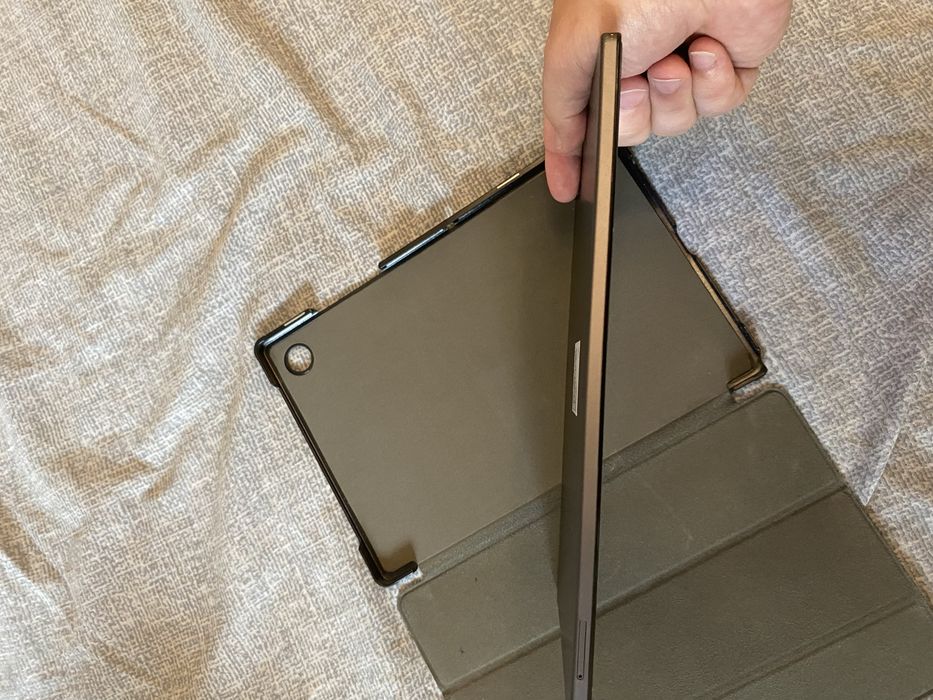 Samsung Galaxy Tab A8 LTE 4/64 GB (SM-X205) + чехол