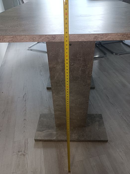 Stół kuchenny  kolor beton