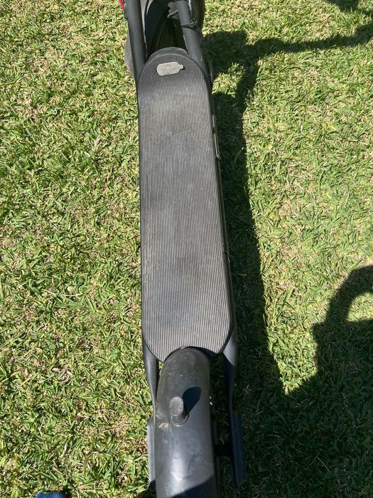 Navee V25 Trotinete Elétrica