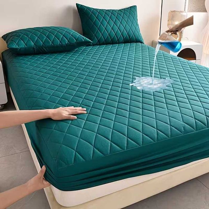 Capa Protetora de Colchão 90x150/150x200 - Nova