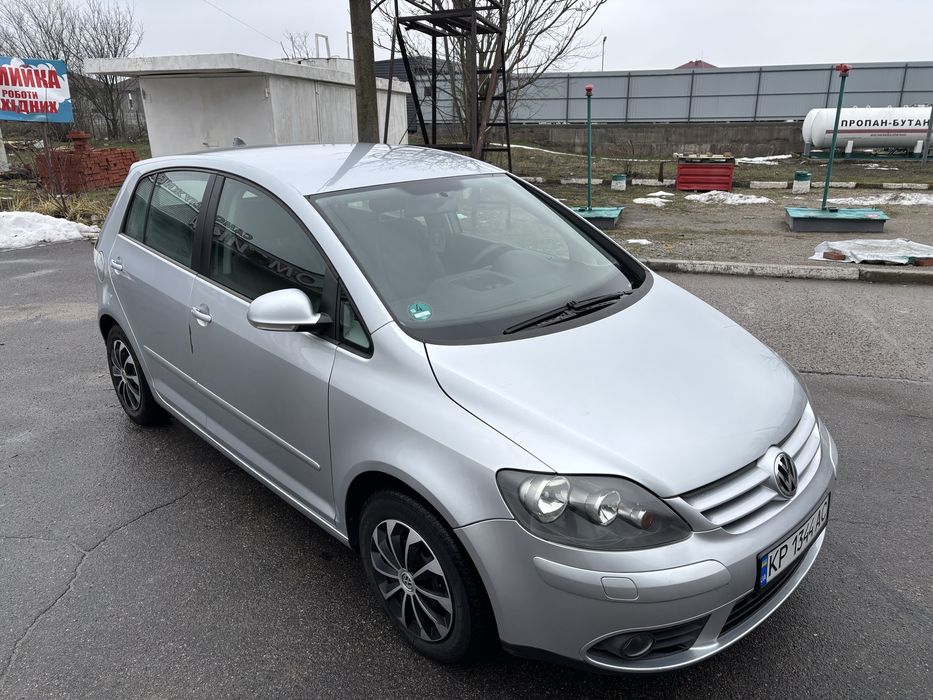 Volkswagen golf plus 1.6л