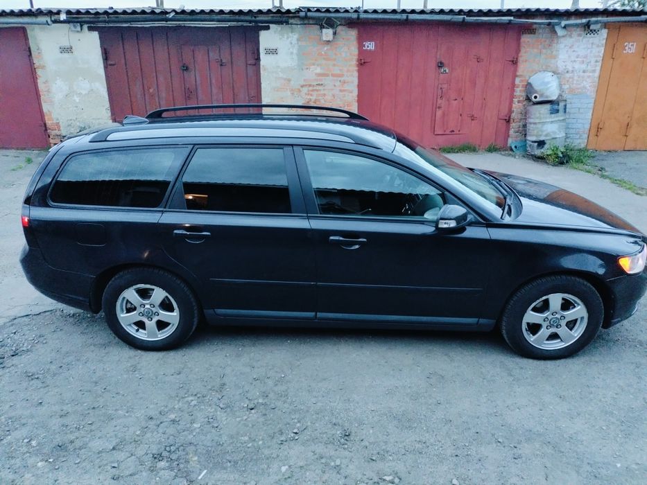 Продам  надійний автомобіль