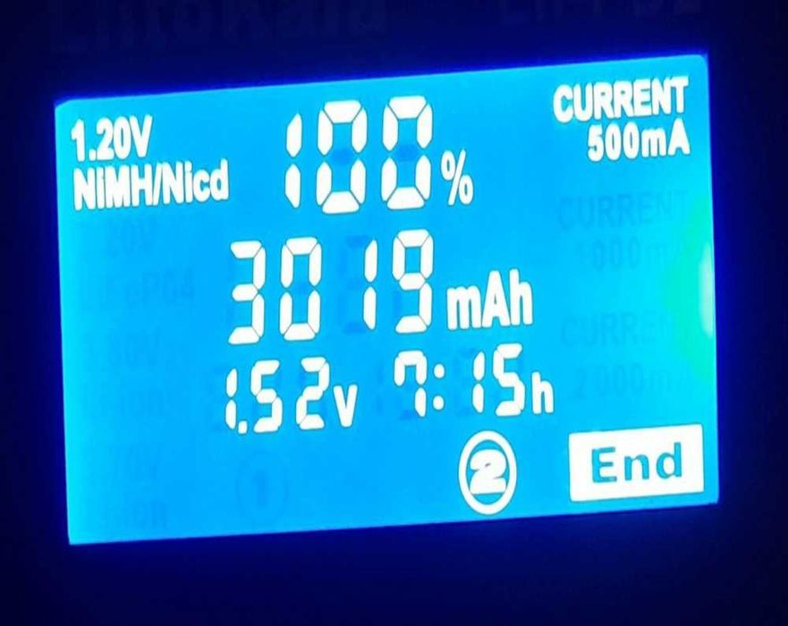 Крутое универсальное зарядное устройство Original LiitoKala Lii-PD2