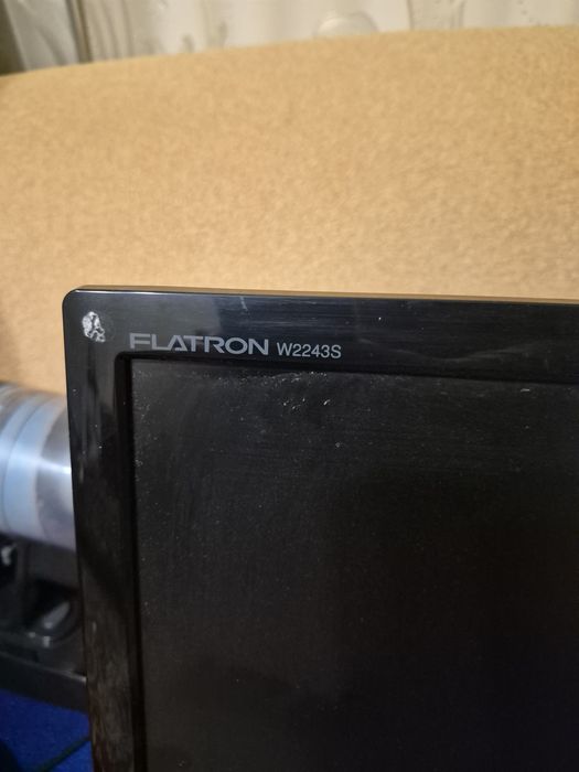 Монітор LG 22 дюйма