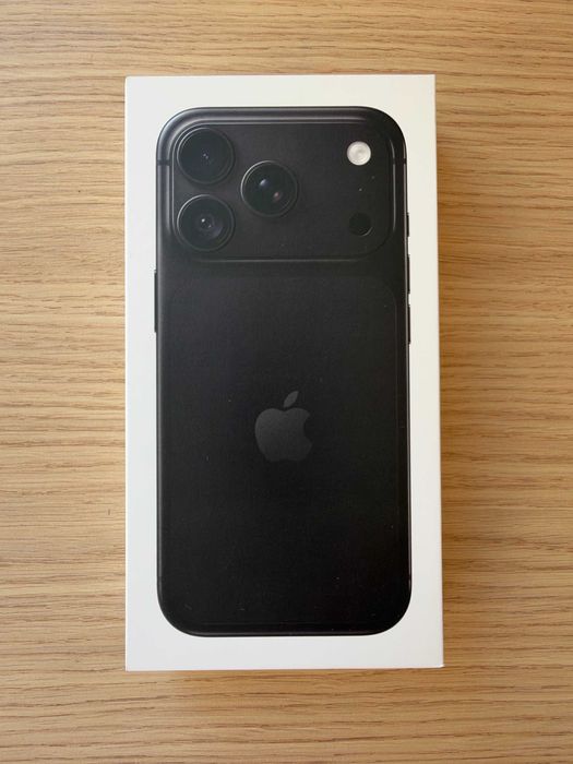 IPhone 18 pro 256 GB CZARNY - IDEALNY STAN - KUPIONY 25.09.2026