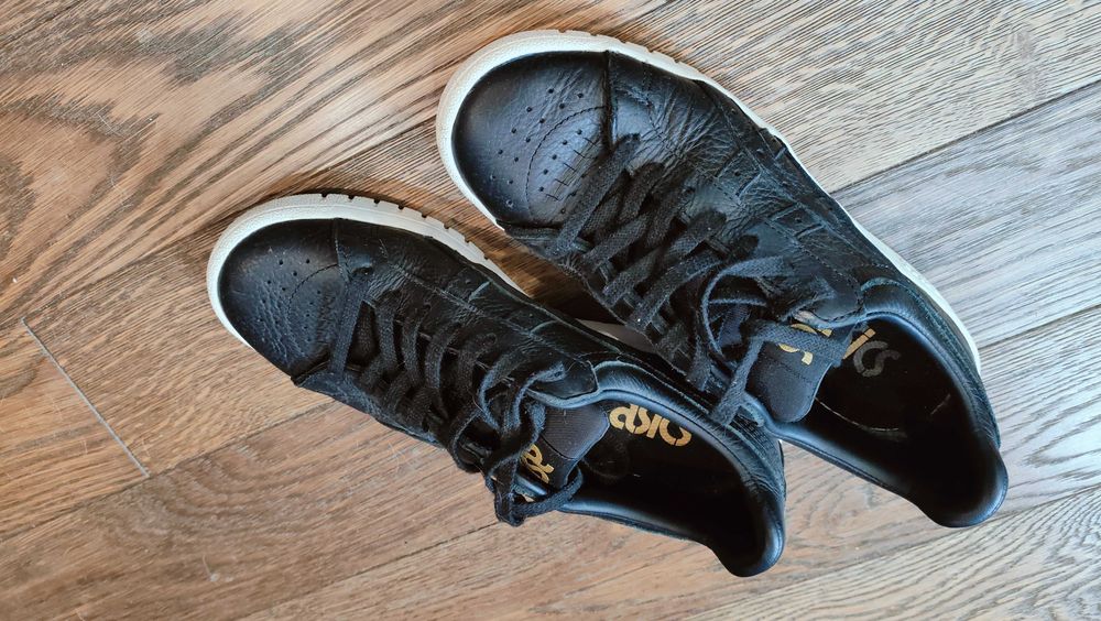Buty Asics używane