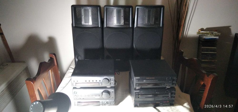 Sony MHC-7900 Funcionamento parcial ( avaria)