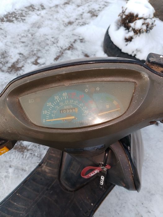 Скутер 4 тактний