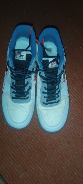 Шикарні кросівки NIKE в ідеальному стані