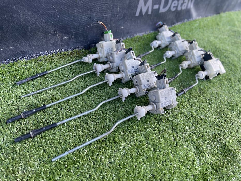 Привод замка лючка бензобака моторчик Golf Touran Skoda Seat Passat VW