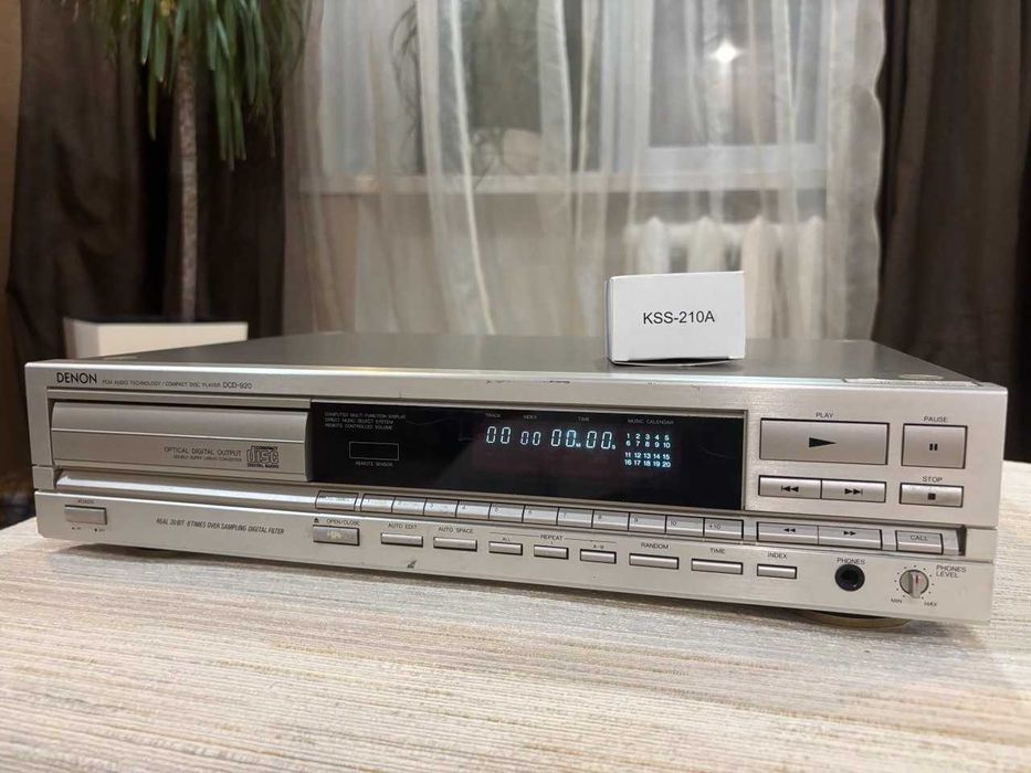 CD-проигрыватель Denon DCD-920 (новая лазерная голова + обслужен)