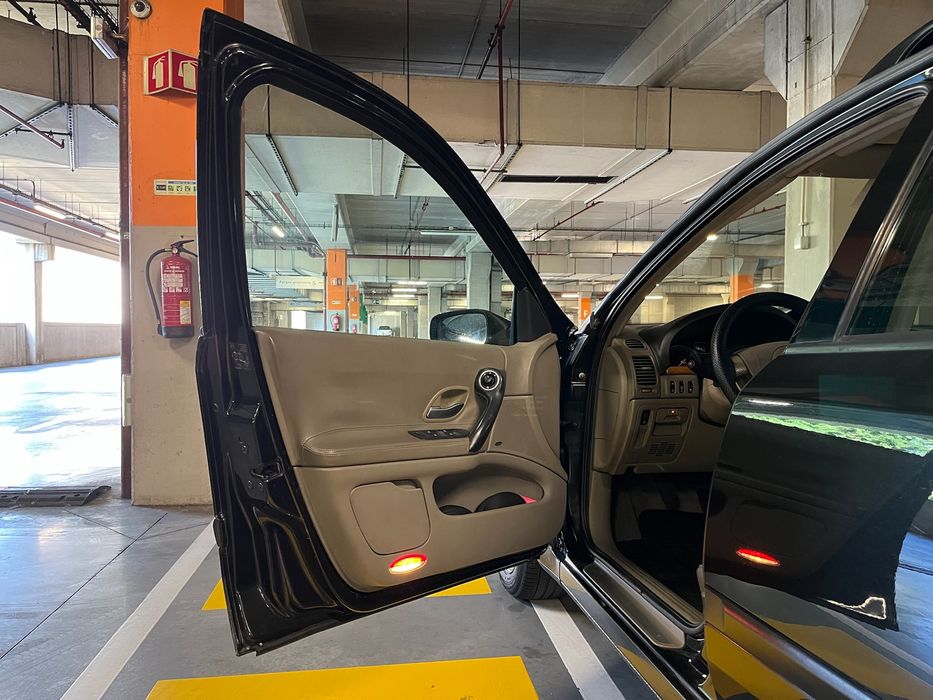 Renault Laguna 2.0dci 173cv - 9 unidades
