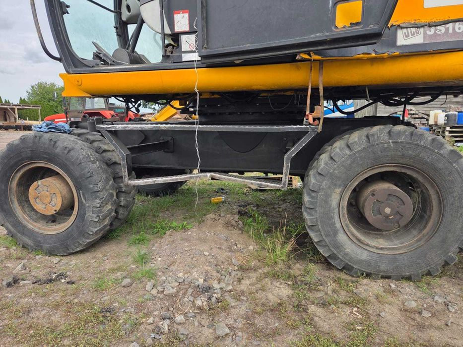 Koparka kołowa JCB