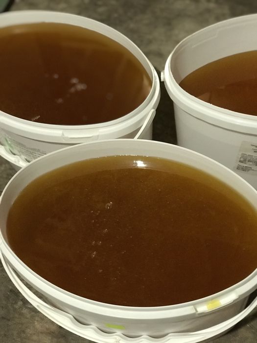 Продам смачний та якісний мед з власної пасіки