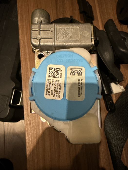 Tesla S X ремень безопасности 1036738-05-e с натяжителем 1004532-05-f