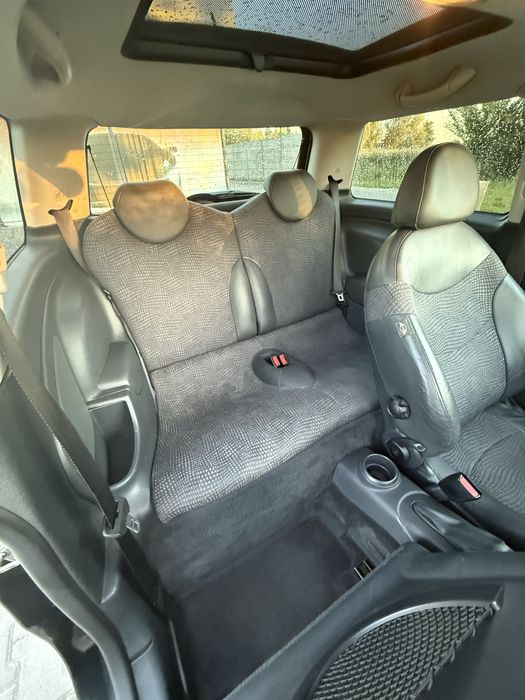 Mini Cooper 1.6 benzyna