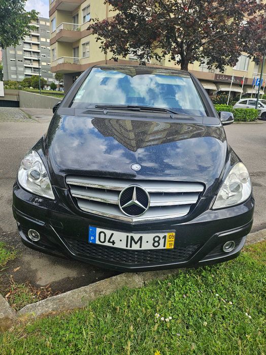Mercedes B180 (Monovolume)