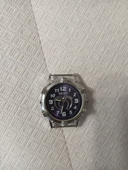 Часы наручные женские