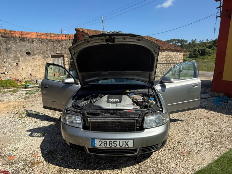 Vendo audi a4 2.5 v6