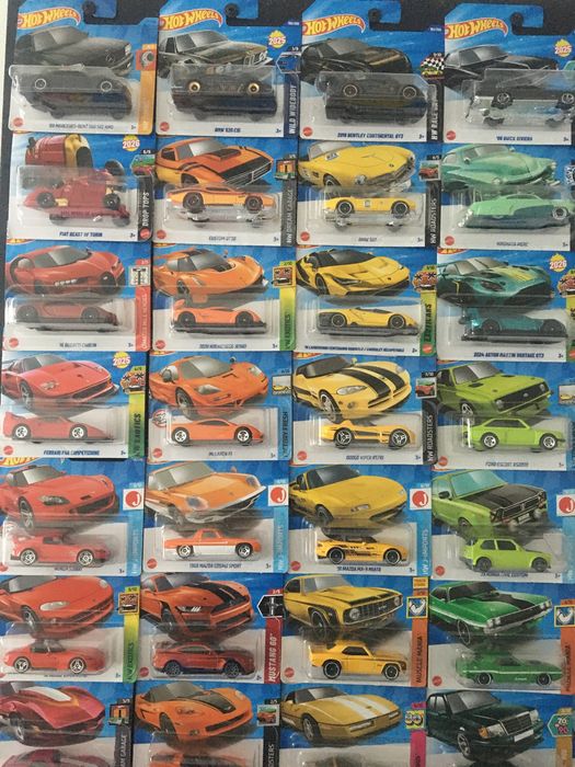 Колекція хотвілс hot wheels