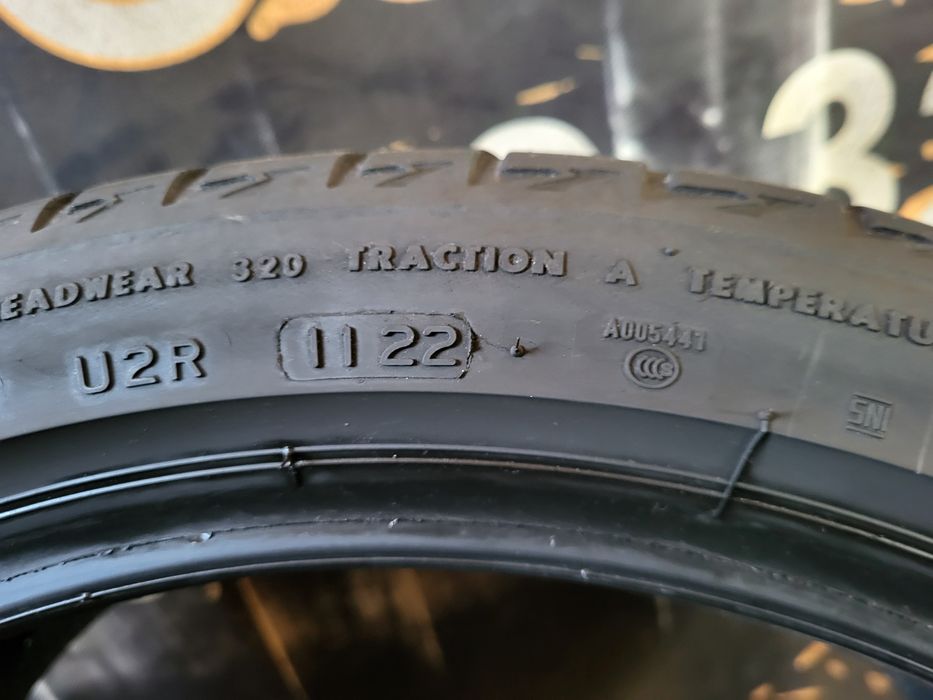 Opony letnie 225/40/18 Bridgestone 22rok