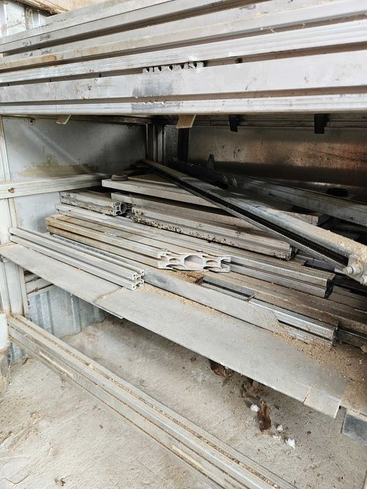 Stół warsztatowy aluminiowy na kółkach