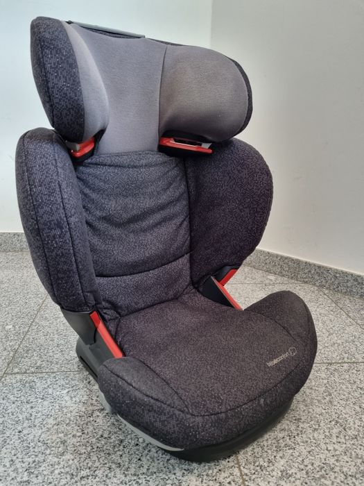 2 Cadeiras auto grupo 2/3 Bebéconfort