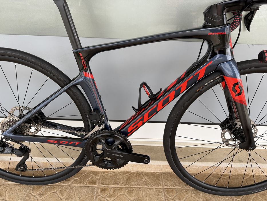 Bicicleta Scott Foil Disco - mudanças electricas