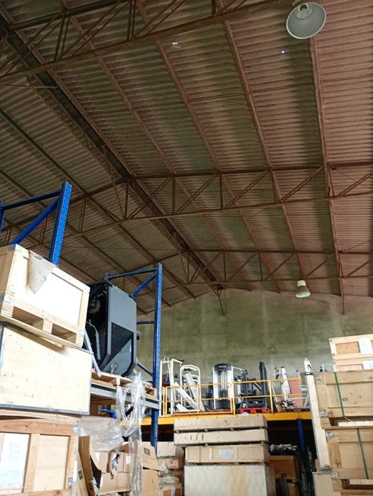 Armazém em Tomar 1 600 m2