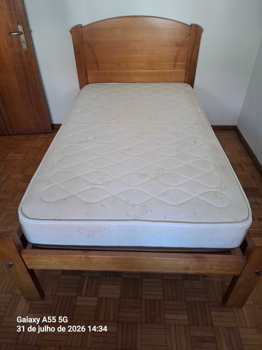 Cama Solteiro 118x200 c/ colchão