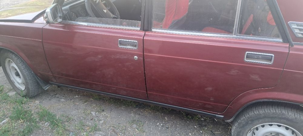 Жигулі ваз 2107 в гарному стані