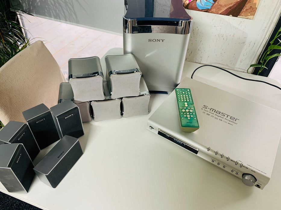 Домашній кінотеатр Sony DAV-S550 (5.1) (Повний комплект)