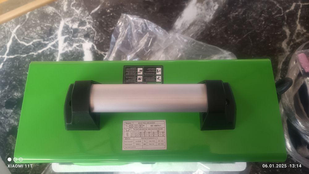 Аргонодуговий зварювальний апарат Edon Eco Pulsetig-200 AC/DC